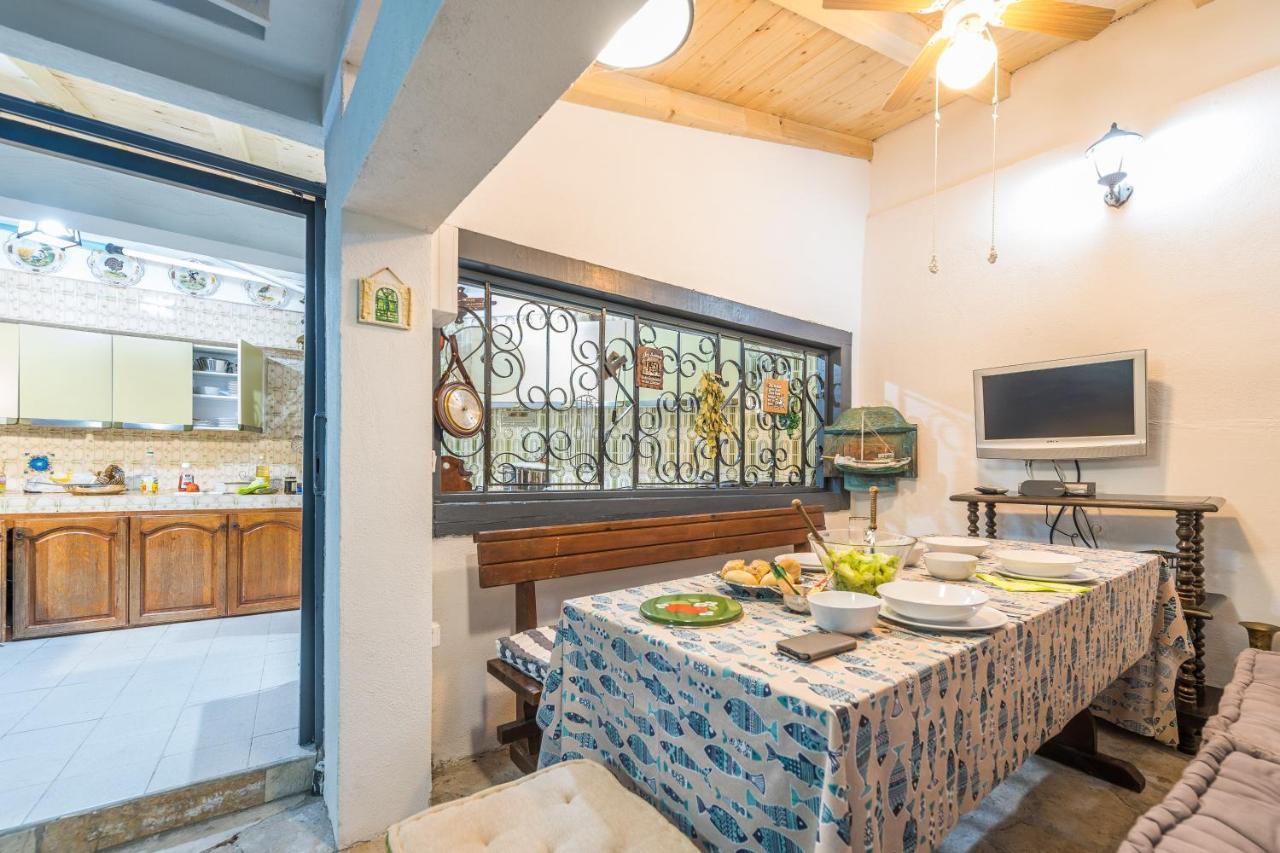 Villa Emilia Vodice Bagian luar foto