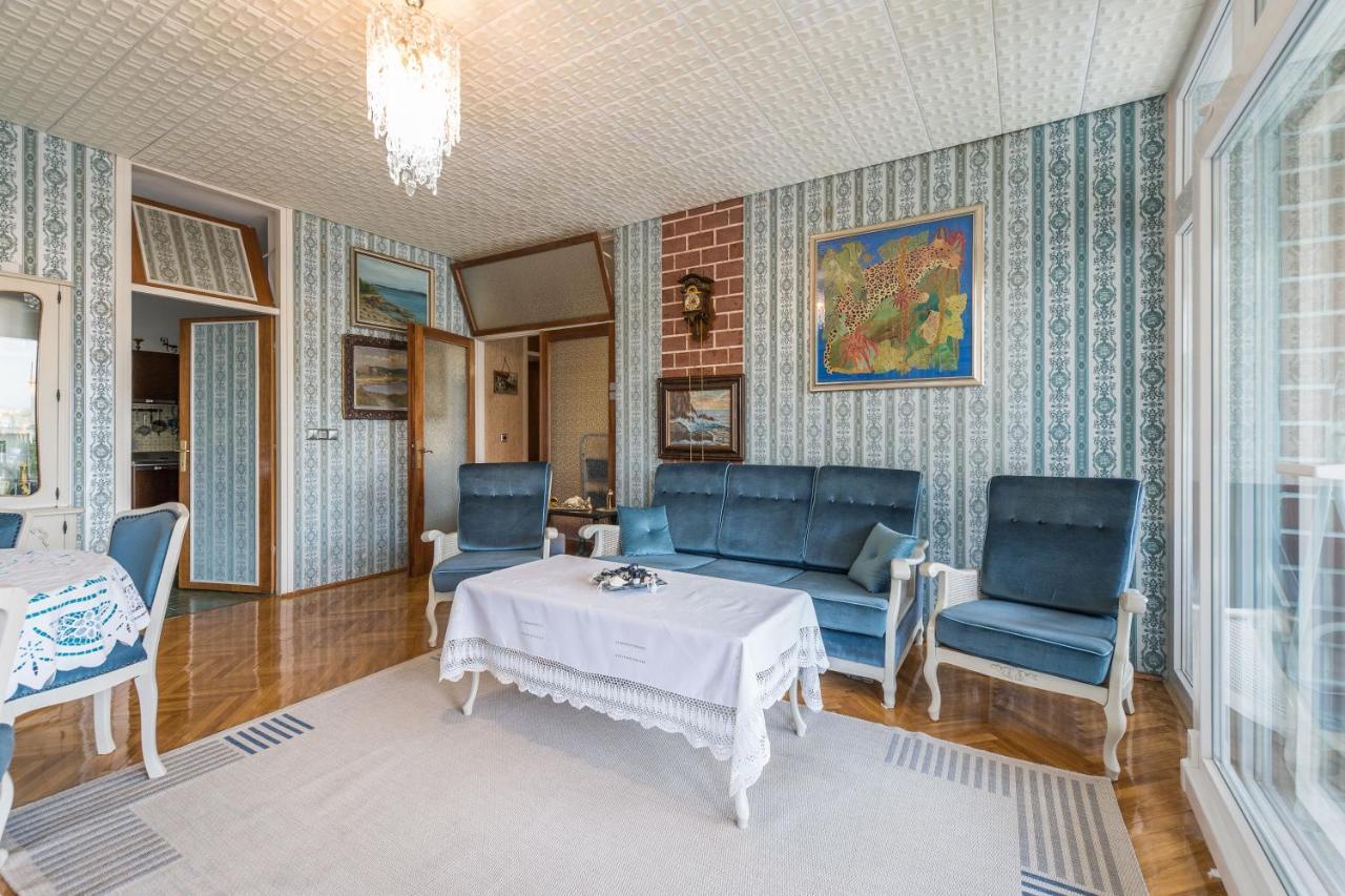 Villa Emilia Vodice Bagian luar foto