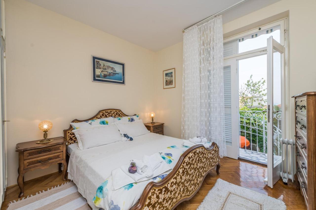 Villa Emilia Vodice Bagian luar foto